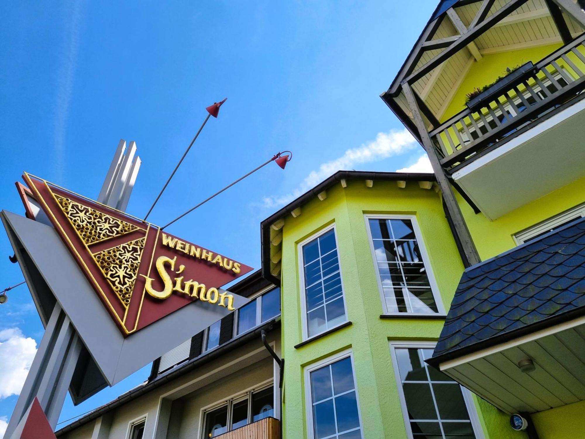 Moselhotel Weinhaus Simon 'sauna'restaurant'eladesaeule Hotel Wintrich